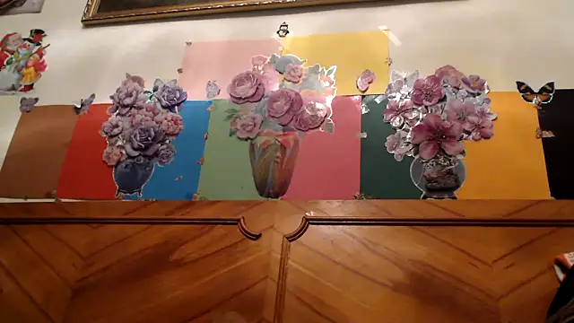 Snapshot of EllyseJenner chatting on 03-17-26, 05:16 EllyseJenner online show from 03-17-26, 05:16