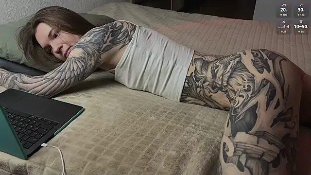 Snapshot of dnonilol chatting on 12-16-25, 02:38 dnonilol online show from 12-16-25, 02:38