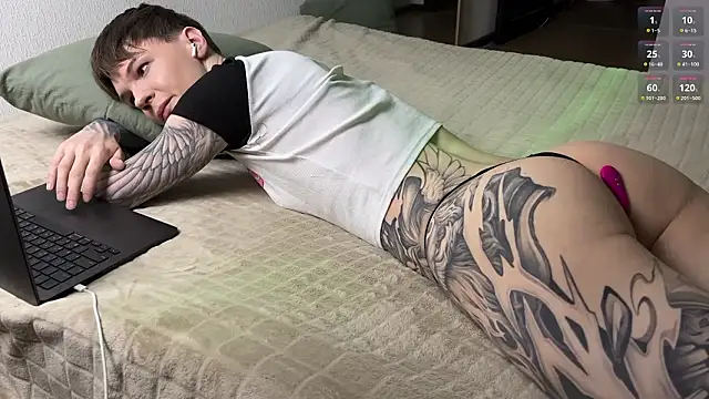 Snapshot of dnonilol chatting on 02-06-26, 02:38 dnonilol online show from 02-06-26, 02:38