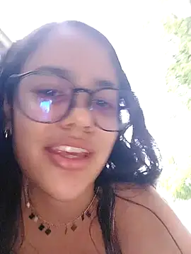Snapshot of demonaughtyyy chatting on 12-15-24, 10:47 demonaughtyyy online show from 12-15-24, 10:47