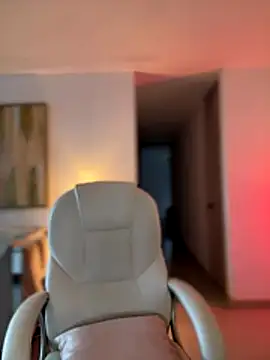 Im Valentina online show from 12-15-25, 10:47