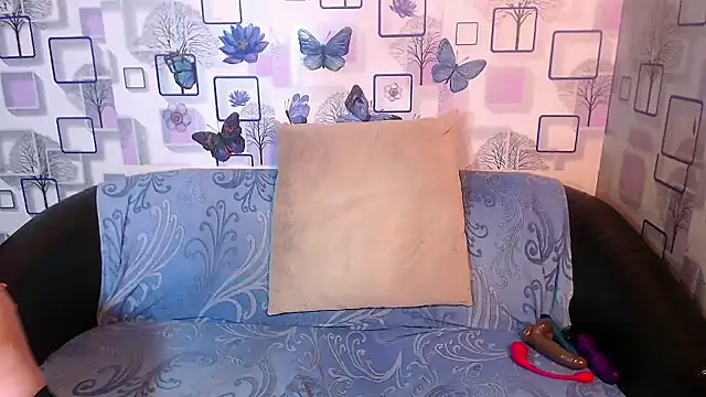 milfsexy online show from 10-18-25, 09:43