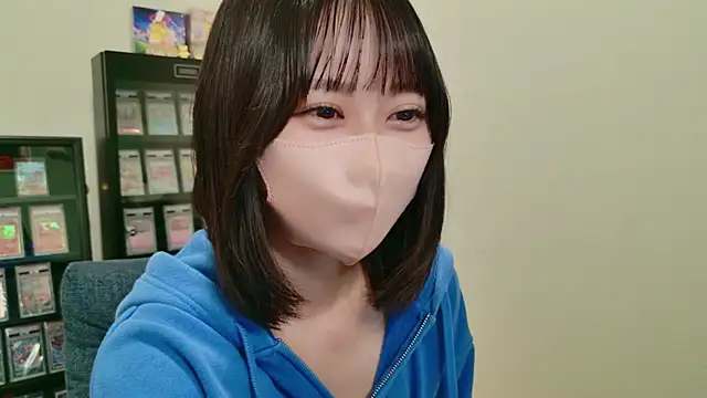 HIKARI x0 online show from 10-10-25, 02:05