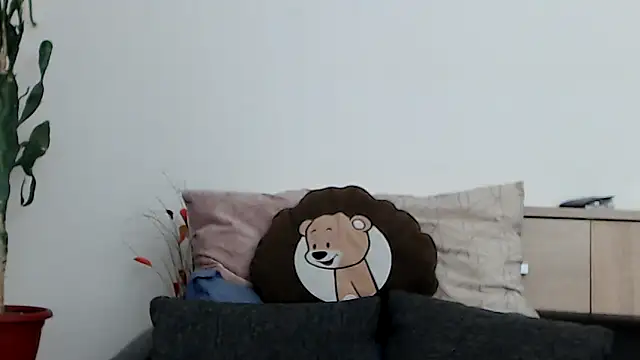 rosie69 online show from 02-13-25, 04:50