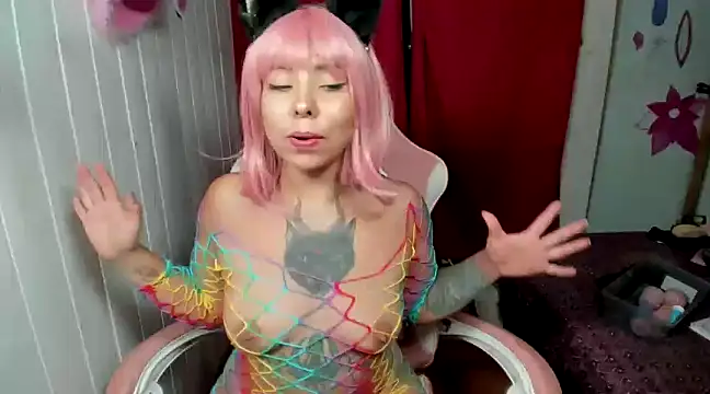 Snapshot of Diosagata chatting on 03-10-25, 05:54 Diosagata online show from 03-10-25, 05:54