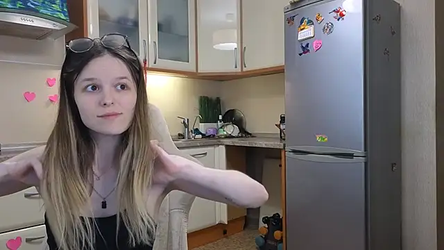 Snapshot of Nate__ chatting on 02-27-26, 08:25 Nate online show from 02-27-26, 08:25