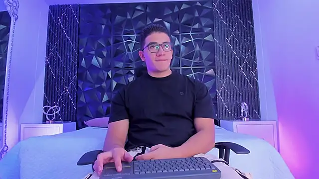 JeffDaltton online show from 10-27-25, 07:40