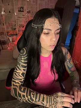 i am nina  online show from 04-06-26, 10:54