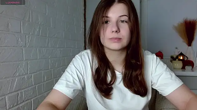 Snapshot of SayMeow_ chatting on 10-12-25, 05:39 SayMeow online show from 10-12-25, 05:39