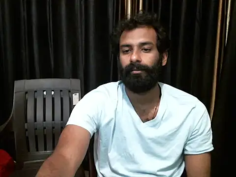 Snapshot of indian2 chatting on 03-07-25, 11:18 indian2 online show from 03-07-25, 11:18