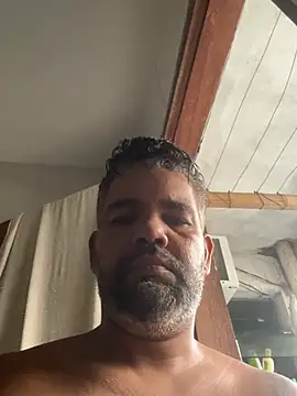 Snapshot of adgato chatting on 04-05-26, 09:50 adgato online show from 04-05-26, 09:50