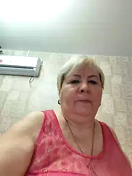 Snapshot of EffectFiona chatting on 02-24-25, 11:09 EffectFiona online show from 02-24-25, 11:09