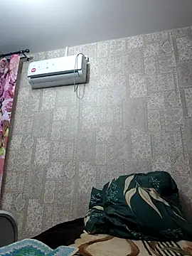 EffectFiona online show from 10-26-25, 01:22