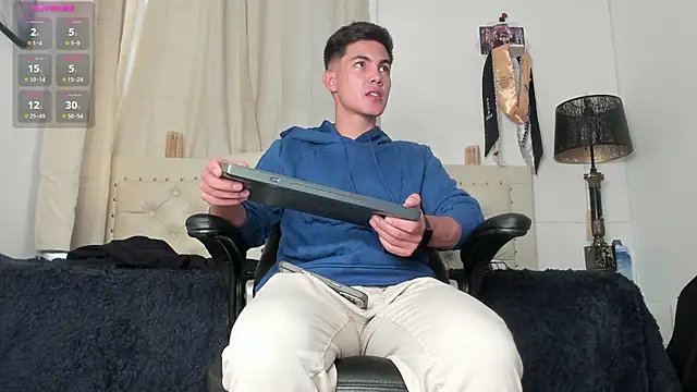 Adams ricci online show from 01-25-25, 10:28