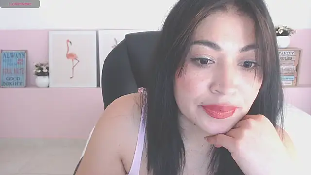 sophia hadid online show from 11-06-25, 08:54