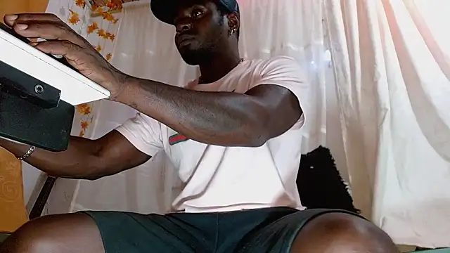 angel bonbom online show from 12-18-25, 06:30