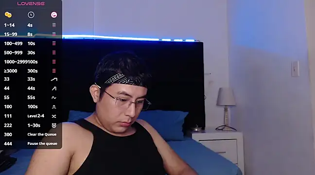 andrewmhilton  online show from 02-26-25, 12:49