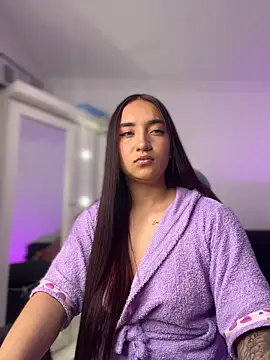 Snapshot of _Tammyy chatting on 01-17-26, 07:28 Tammyy online show from 01-17-26, 07:28