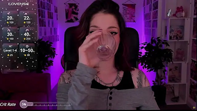 BratzieDarsie online show from 01-27-25, 08:29