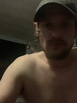 Snapshot of Midwestalpha chatting on 02-08-26, 07:56 Midwestalpha online show from 02-08-26, 07:56