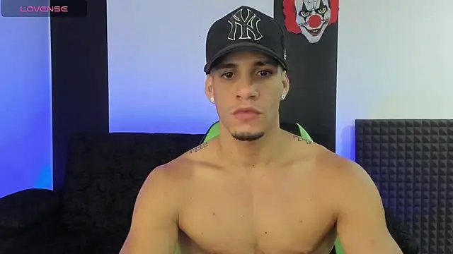 jhonnysnow17 online show from 02-13-25, 05:16