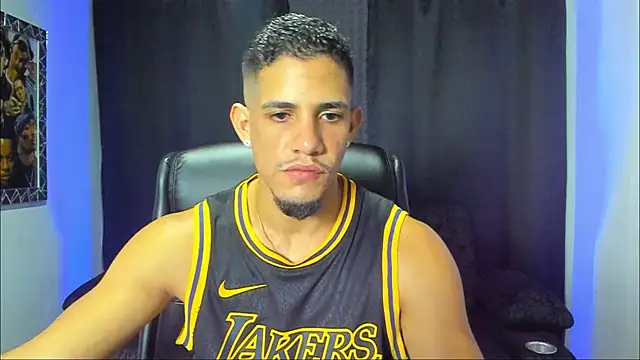 jhonnysnow17 online show from 11-06-25, 01:50