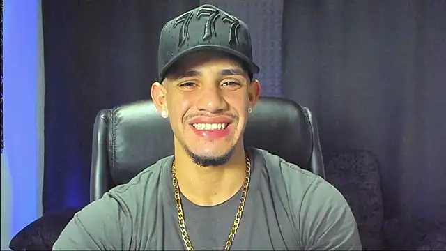 jhonnysnow17 online show from 12-05-25, 07:28