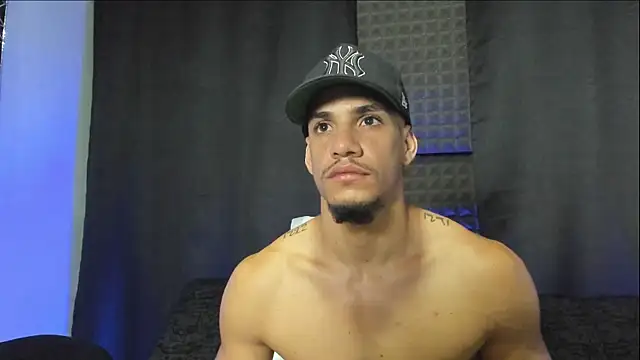 jhonnysnow17 online show from 03-27-26, 08:26