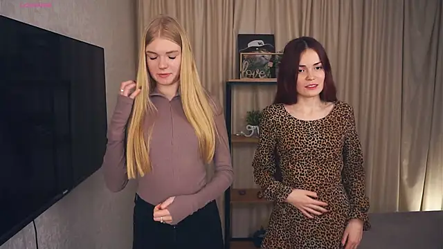 Snapshot of EllenReeves chatting on 01-30-25, 10:50 EllenReeves online show from 01-30-25, 10:50