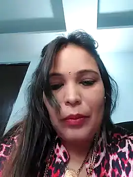 Poojabhabi101 online show from 12-25-24, 06:41