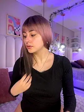 cute  cherry  online show from 11-04-25, 08:52