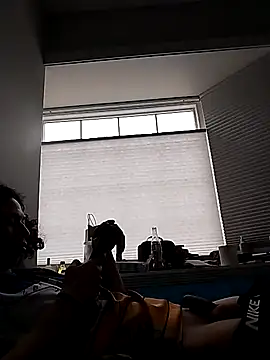 LiverandBrat77 online show from 02-08-25, 03:31