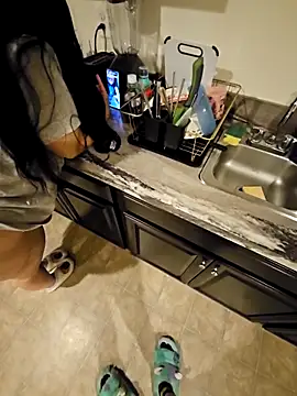 LiverandBrat77 online show from 09-19-25, 02:24