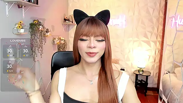 hurrencam online show from 12-01-25, 04:23