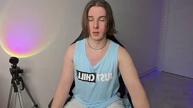 Vincent Strong online show from 02-21-25, 09:56