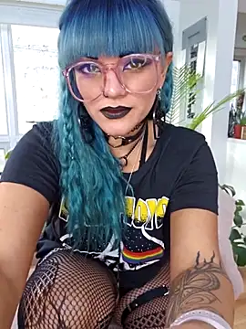 anyalikestosuck online show from 11-19-25, 07:36