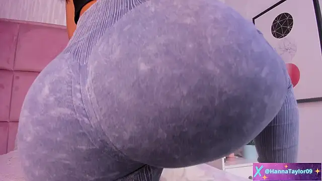 HannaTaylor online show from 11-14-25, 04:00