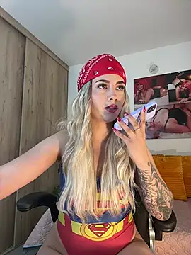 zafiro mo0n online show from 02-05-25, 10:55