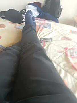 Snapshot of manuel1976 chatting on 03-15-26, 06:47 manuel1976 online show from 03-15-26, 06:47