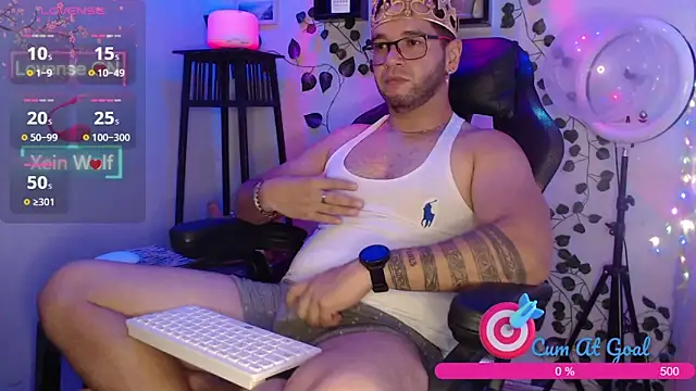 Xein WoIf online show from 10-31-25, 02:45