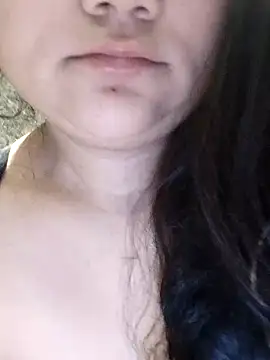 Snapshot of Doll_Nepali chatting on 01-28-25, 01:08 Doll Nepali online show from 01-28-25, 01:08