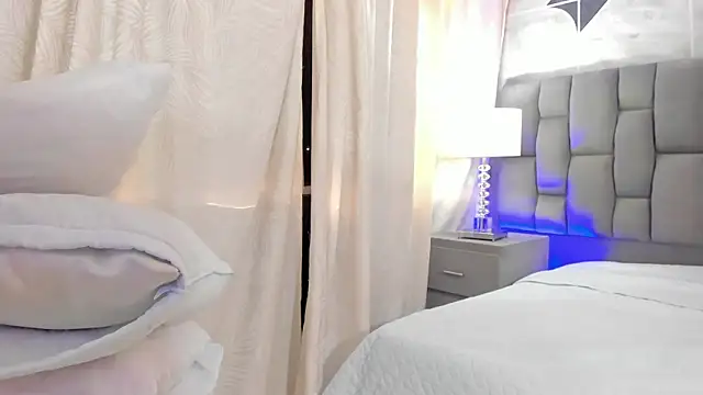 CinthiaCollins online show from 01-23-25, 09:29