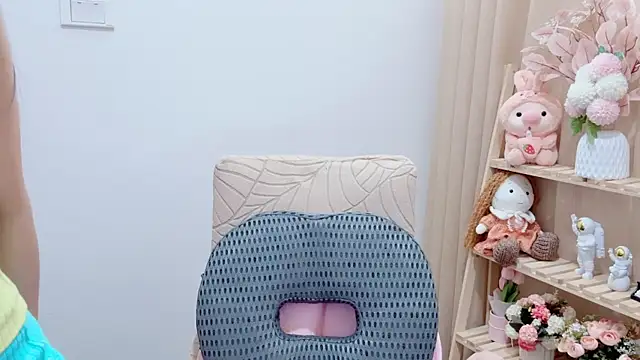 Snapshot of Rellababyy chatting on 03-13-25, 01:21 Rellababyy online show from 03-13-25, 01:21