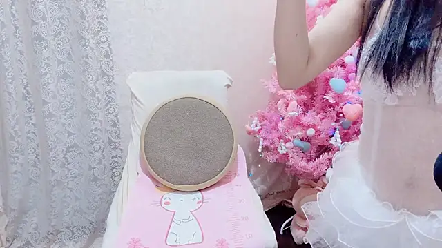 Snapshot of Rellababyy chatting on 11-23-25, 02:33 Rellababyy online show from 11-23-25, 02:33