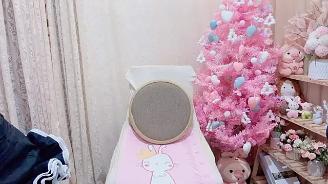 Snapshot of Rellababyy chatting on 11-28-25, 01:30 Rellababyy online show from 11-28-25, 01:30