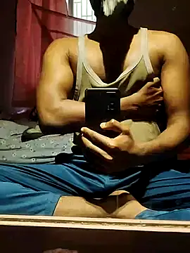 xxxhugedick0001 online show from 01-12-25, 08:25