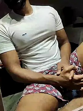 xxxhugedick0001 online show from 03-01-25, 06:43