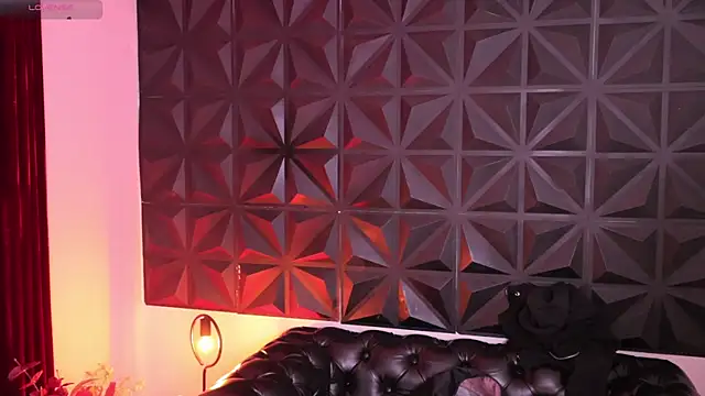 Snapshot of Misselektra__ chatting on 01-31-25, 04:14 Misselektra online show from 01-31-25, 04:14