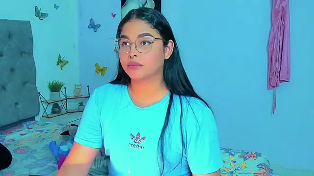 Snapshot of mabellfox chatting on 01-11-25, 11:46 mabellfox online show from 01-11-25, 11:46