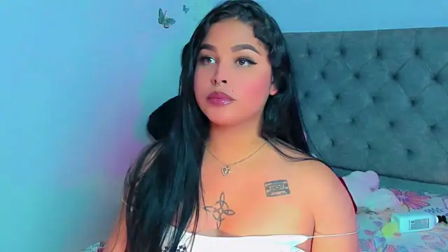 Snapshot of mabellfox chatting on 02-28-25, 03:59 mabellfox online show from 02-28-25, 03:59